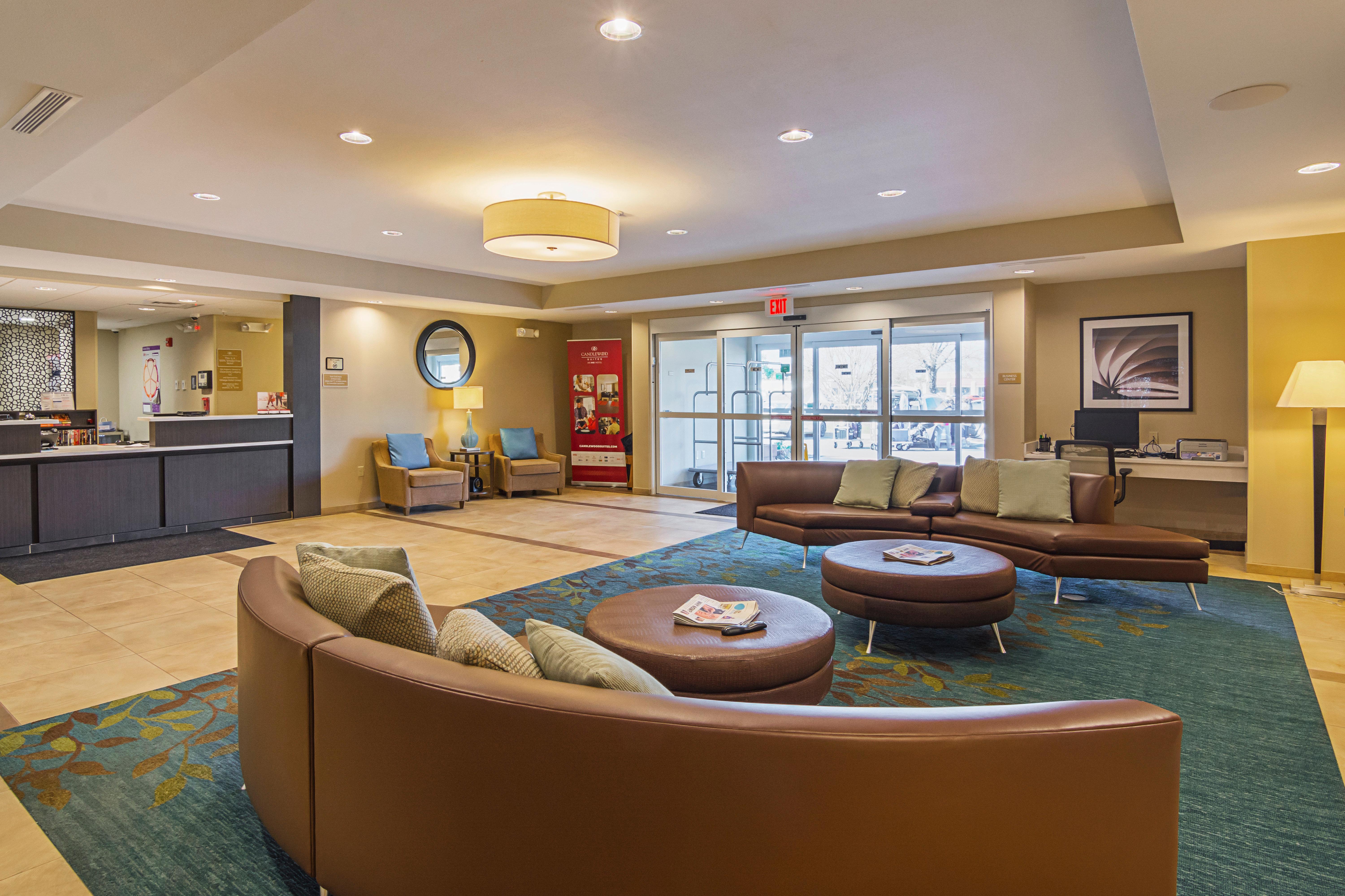 Candlewood Suites - Pensacola - University Area By Ihg Exterior foto