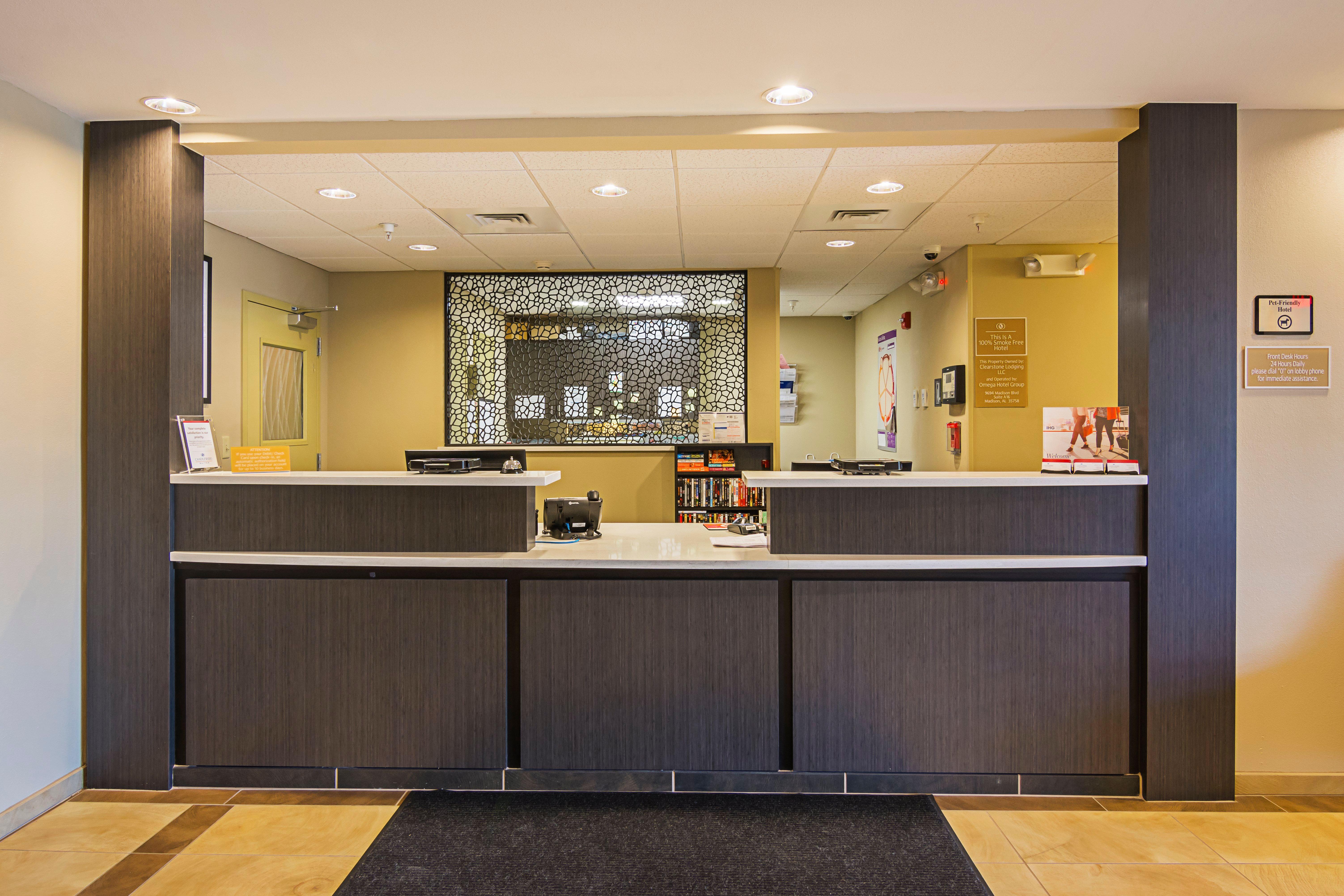 Candlewood Suites - Pensacola - University Area By Ihg Exterior foto