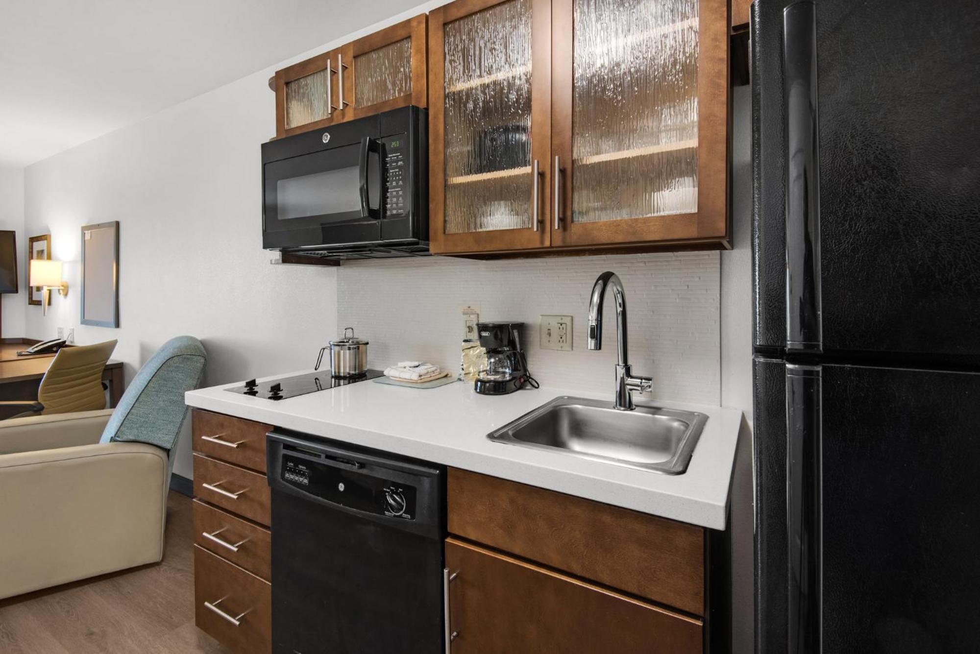 Candlewood Suites - Pensacola - University Area By Ihg Exterior foto