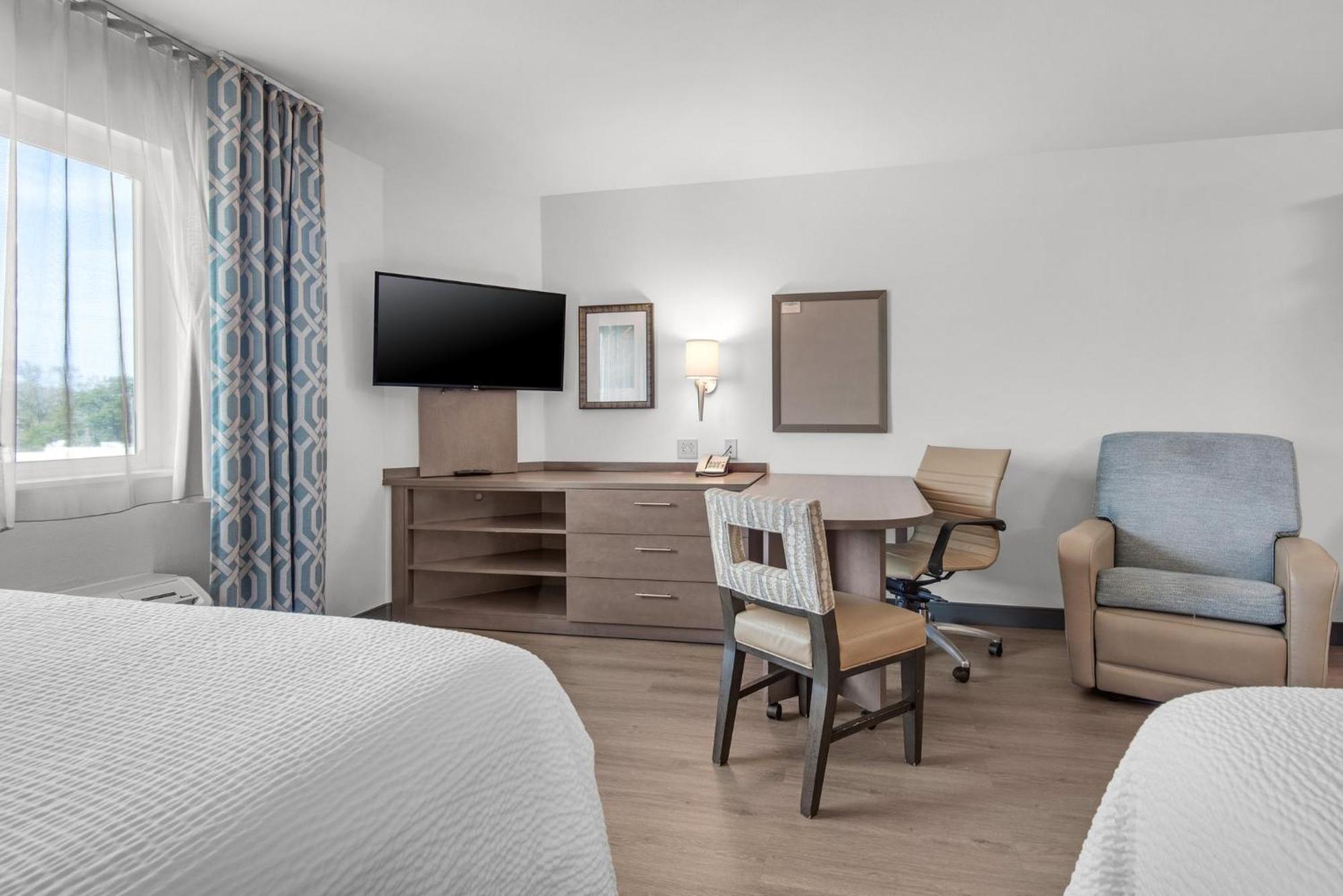 Candlewood Suites - Pensacola - University Area By Ihg Exterior foto